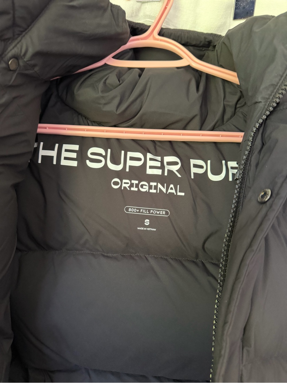 Aritzia SuperPuff Jacket - Picture 5 of 5